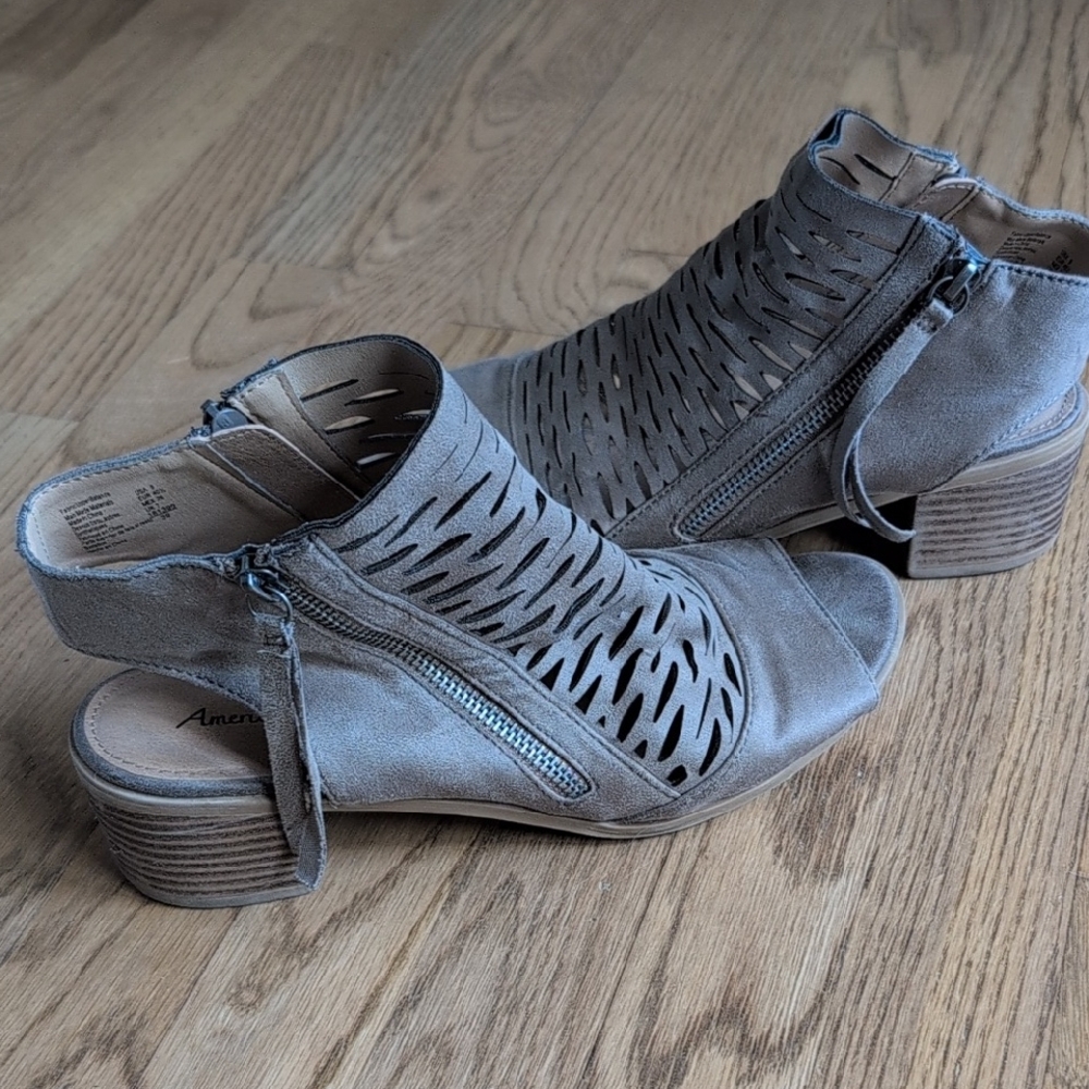 Women's Gray Peep-Toe Ankle Boots